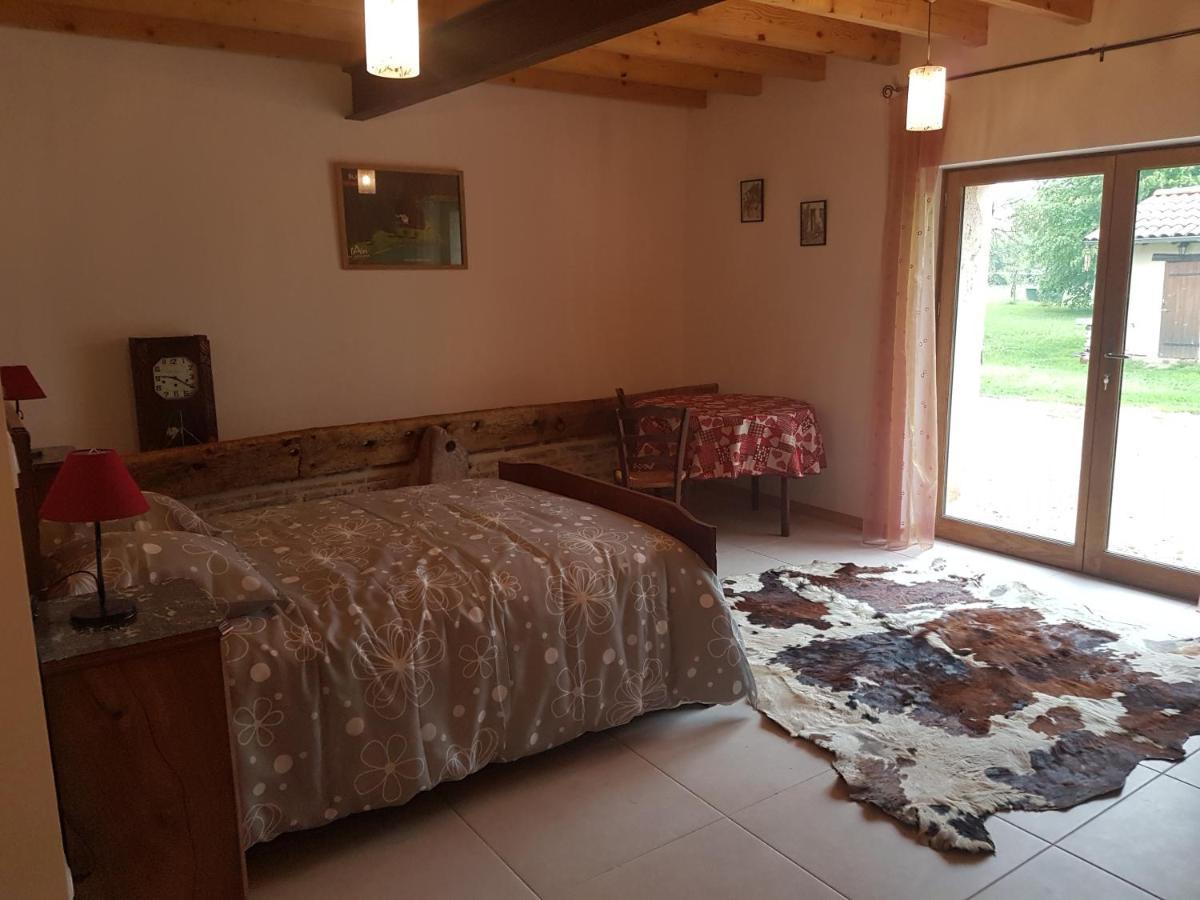 Ferme Passion Bed & Breakfast Saint-Trivier-sur-Moignans Exterior photo